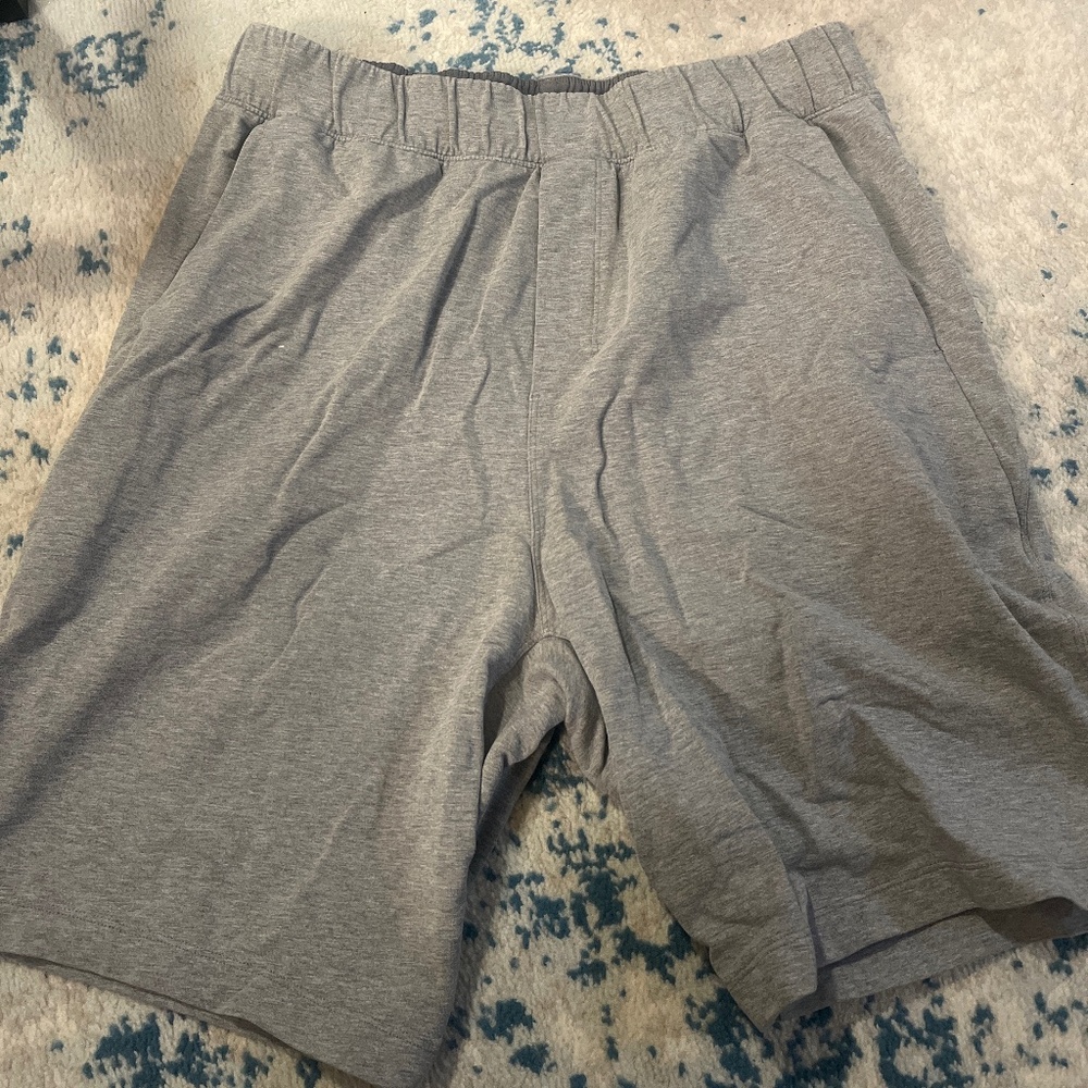 Lululemon men’s shorts